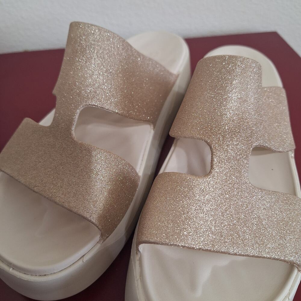 Crocs Women's Getaway Platform H-Strap Wedge Sandals Gold Tan Womens 9 - Picture 6 of 6